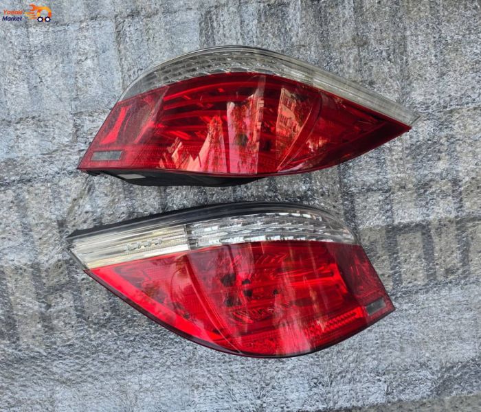 چراغ خطر عقب برای e60 lci مدل ۲۰۰۷ تا ۲۰۱۰ قابل نصب برای مدلهای ۲۰۰۵ تا ۲۰۰۷